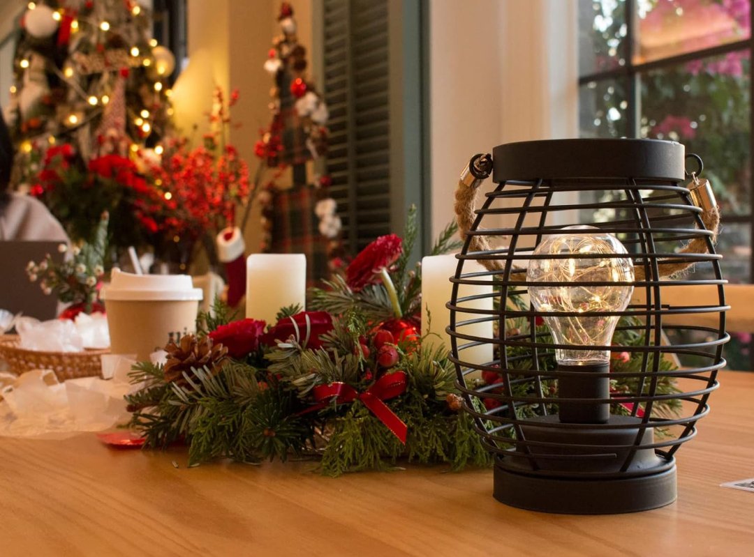 Metal Battery Lamp Cordless Lantern Table Lamp with Handle Accent LED Warm White Fairy Light Bubble Great for Indoors Outdoors Living Room Patio Weddings Parties - Image 5