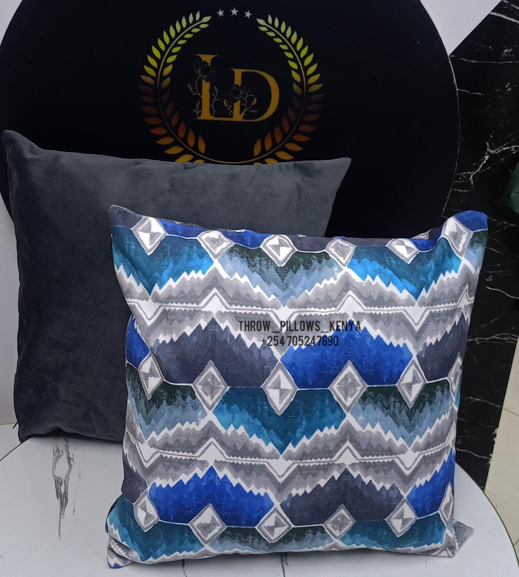 Luxury Home Decor Printed Velvet Square Cushion Cover with Zipper - Luxurious Soft Decorative Square Pillow Cover for Living Room, Bedroom, Home Decor (Size: 18" x 18")