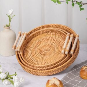 Round rattan tray