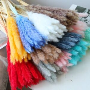 Artificial pampa grass