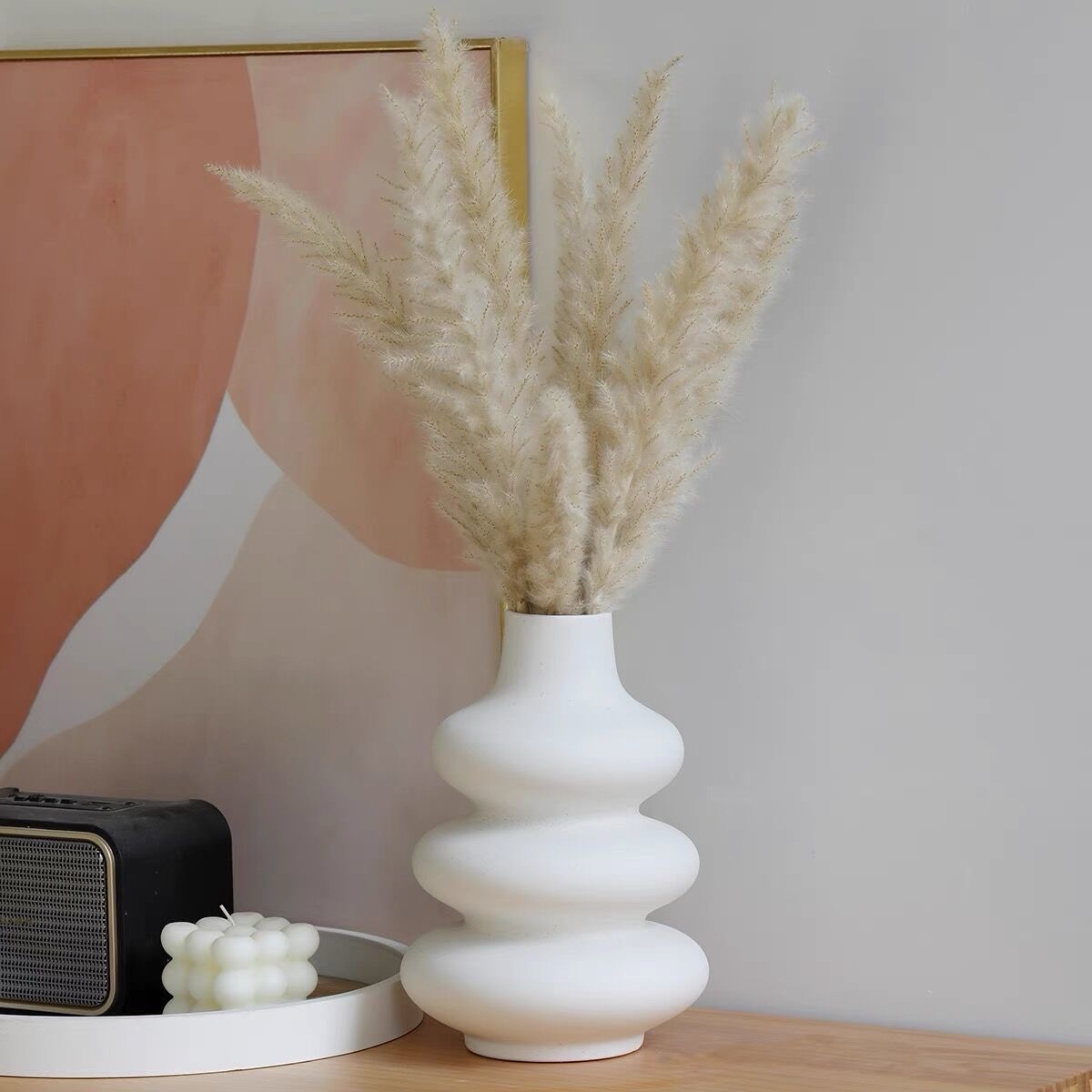 Modern Minimalist Spiral Shaped Decorative Flower Vase - Image 4