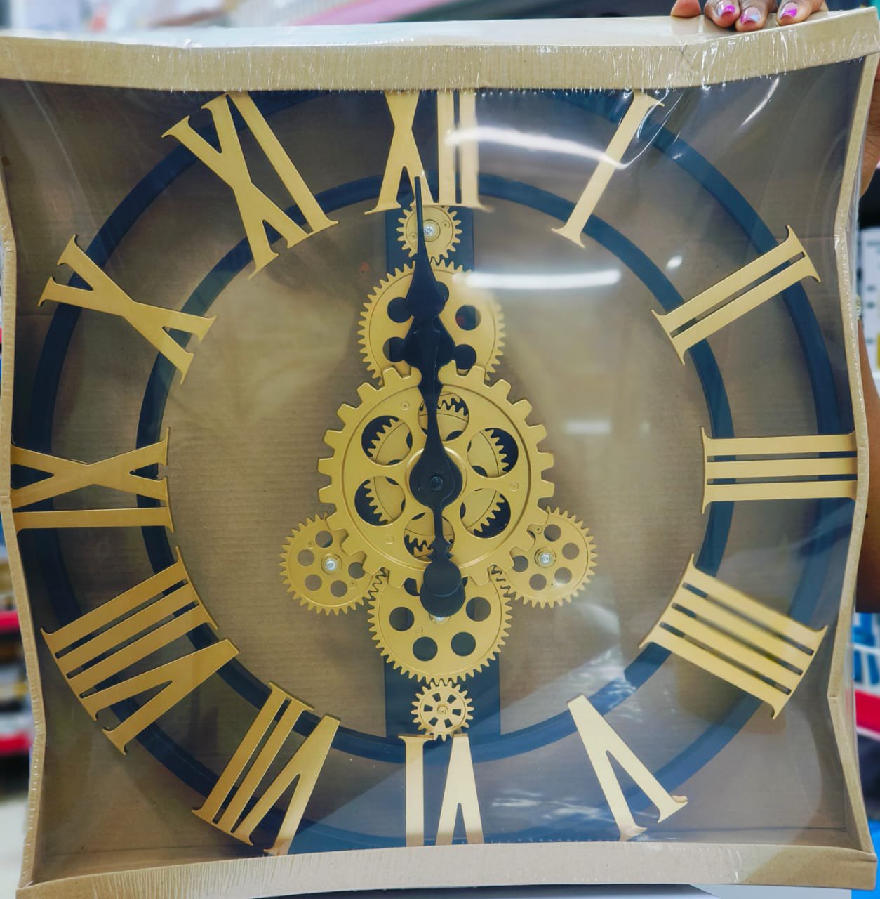 4 Gear Roman Vintage Wall Clock – Industrial Gear Design Antique Gold 40cm Wall Clock | Luxury Home Décor Kenya - Image 2