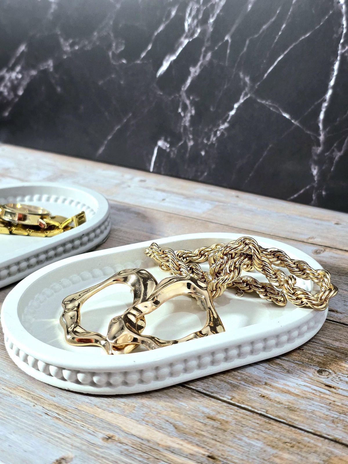 White Beaded Edge Oval Tray – Elegant Vanity & Organizer Tray | Luxury Home Décor Kenya - Image 2