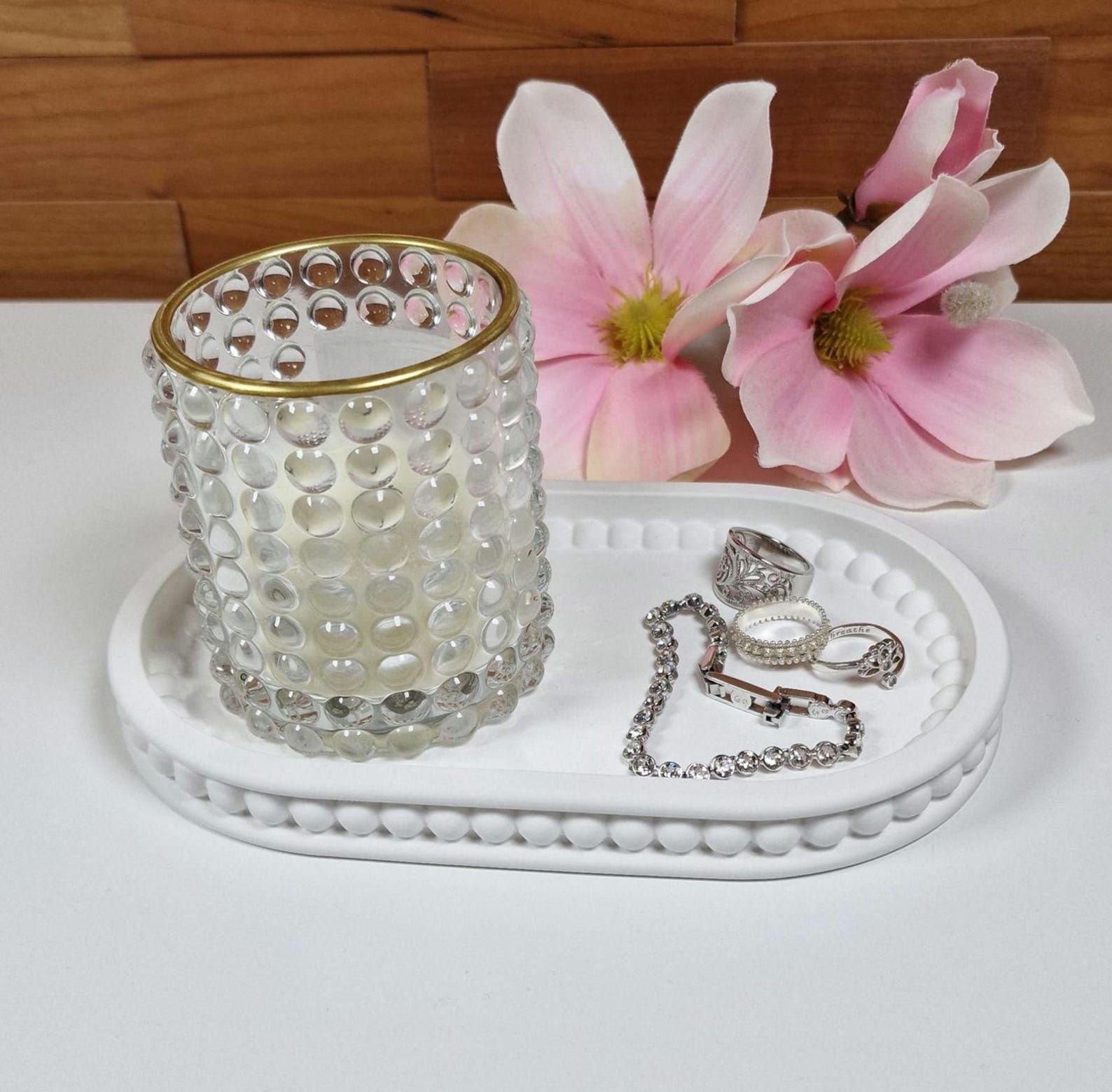 White Beaded Edge Oval Tray – Elegant Vanity & Organizer Tray | Luxury Home Décor Kenya - Image 4